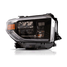Cargar imagen en el visor de la galería, Vland LED Headlights For Toyota Tundra 2014-2021