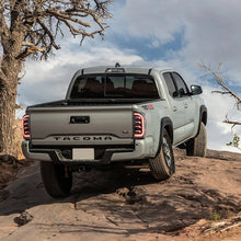 Cargar imagen en el visor de la galería, Vland Carlamp LED Smoked Taillights For 2016-2022 Toyota Tacoma TRD Off Road, SR5, SR, TRD Pro, TRD Sport, Limited