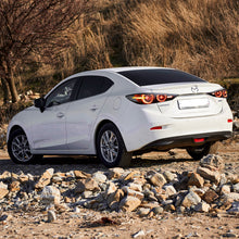 Laden Sie das Bild in den Galerie-Viewer, VLAND Rücklichter für Mazda 3 Axela Limousine ab 2019